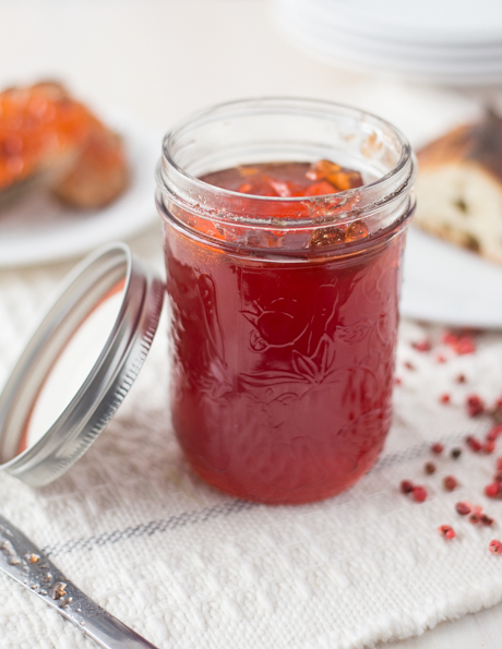 English Breakfast Tea Spiced Crab Apple Jelly | Redpath Sugar